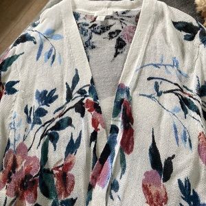 Pretty floral duster